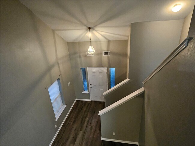 Building Photo - 19411 Ambrosia Falls Dr