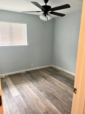 Building Photo - 210 Lakewood Dr