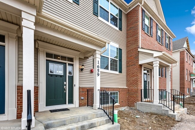 Building Photo - 1659 Bentz Way