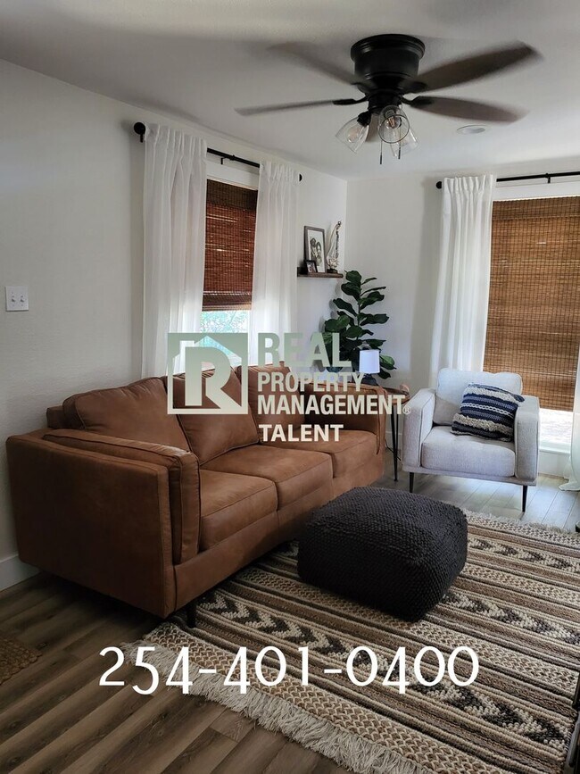 Building Photo - Coming in JULY!! Newly Remodeled 3-Bedroom...