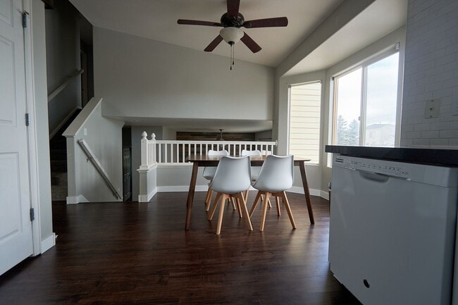 Building Photo - Beautiful Home on Trenton for Rent!