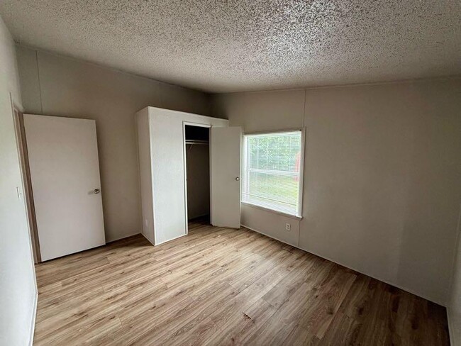 Building Photo - 14563 Farm to Market Rd 730 N
