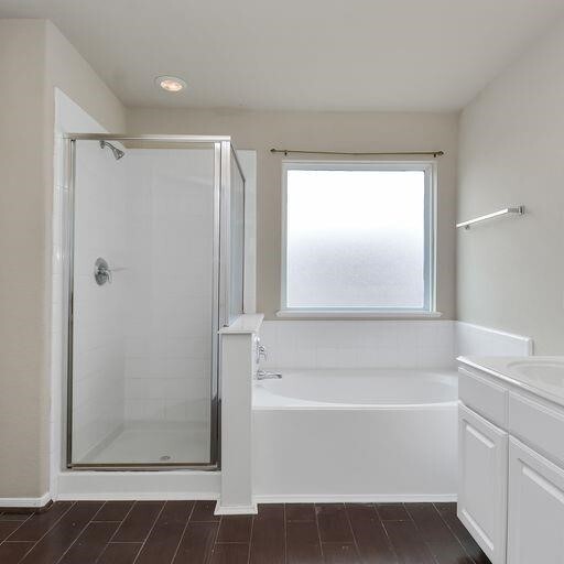 Building Photo - 2723 Oak Ridge Park Dr