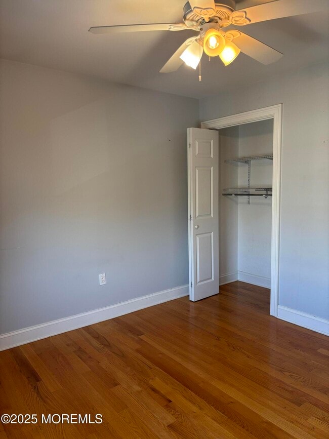 Building Photo - 112 N Broadway