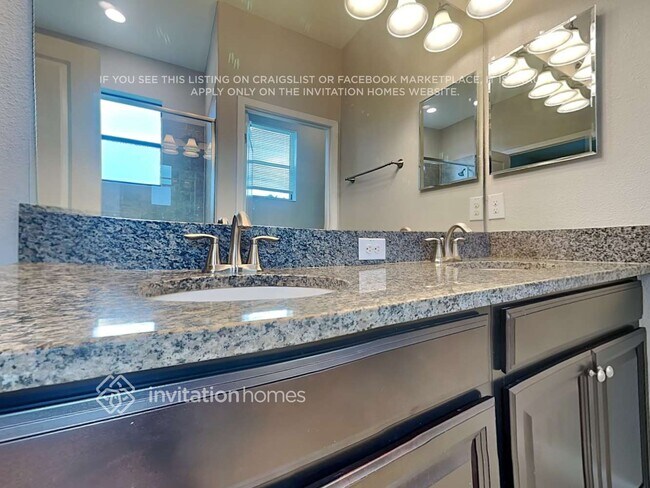 Building Photo - 28432 Pleasant Bay Lp