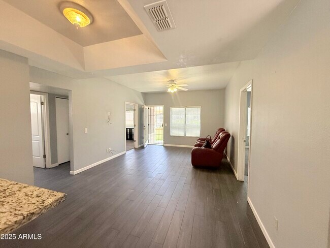 Building Photo - 11666 N 28th Dr