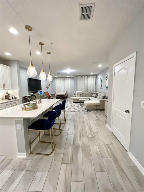 Building Photo - 344 Rustic Loop