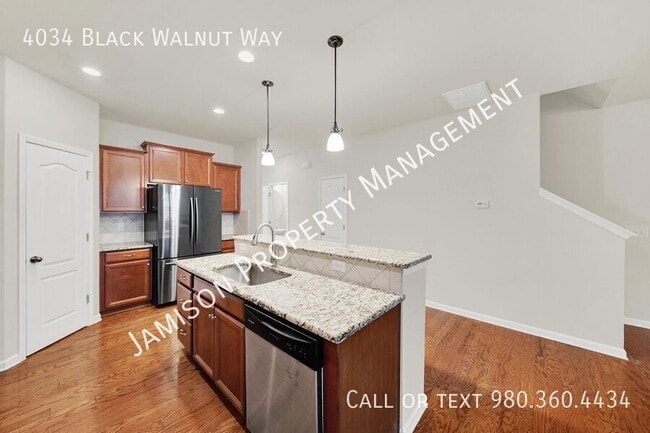 Building Photo - 4034 Black Walnut Wy