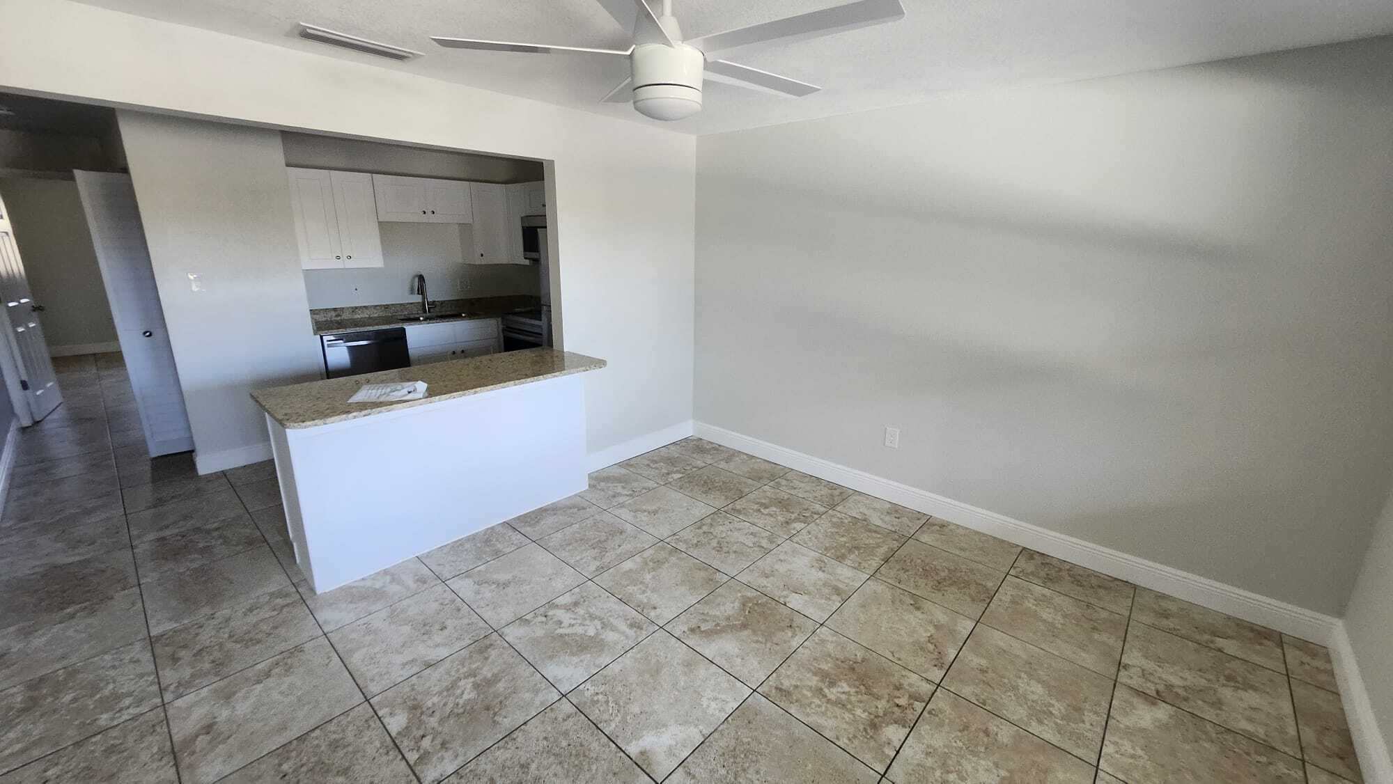 Building Photo - 2501 Harn Blvd