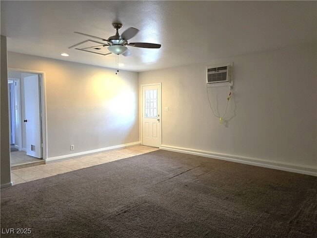 Building Photo - 4045 S Spitze Dr