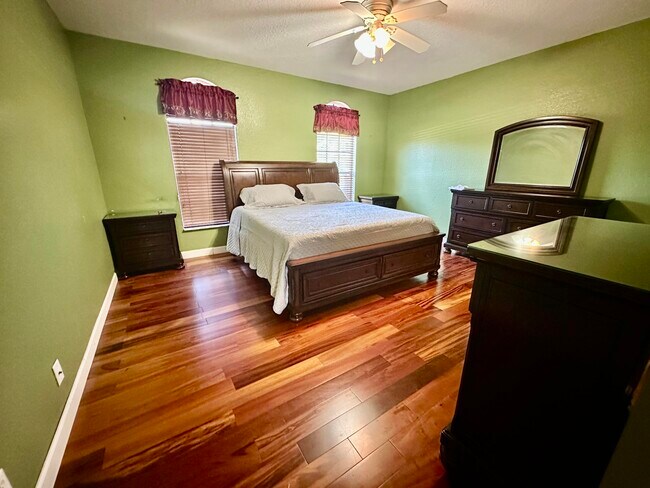 Building Photo - 13638 88th Pl N