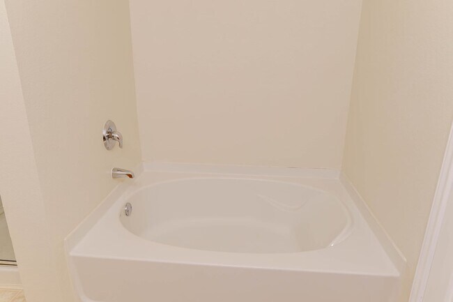 Building Photo - 9016 Garden Springs Dr