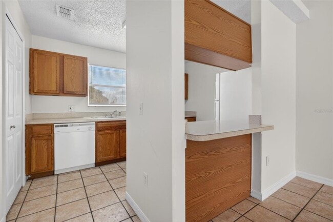 Building Photo - 170 Bowie Ln