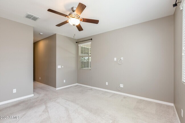 Building Photo - 20673 E Canary Way