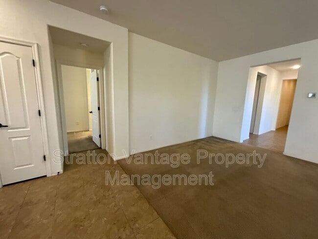 Building Photo - 3432 E Russell St