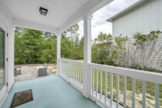 Building Photo - 61 Oakley Ct