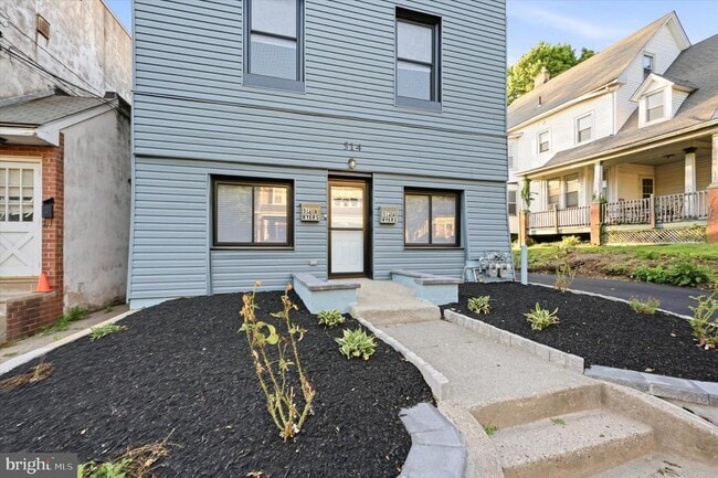 Building Photo - 514 Ryers Ave