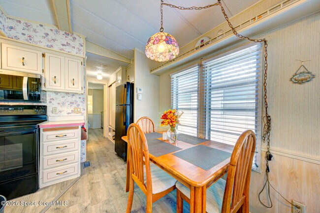 Building Photo - 283 Buffalo Pl