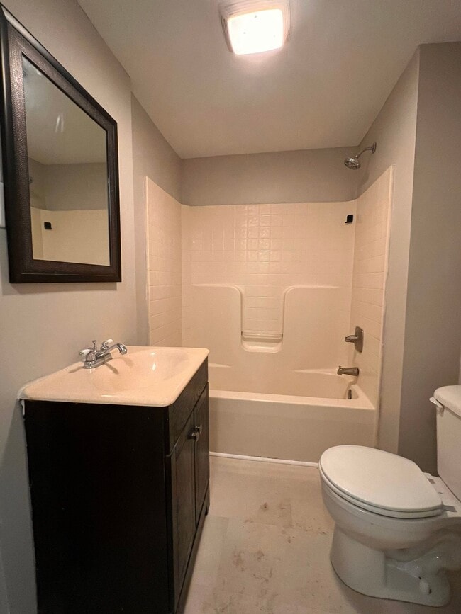 Building Photo - 311 Burke Ave