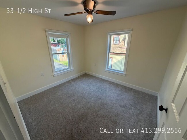 Building Photo - 33-1/2 High St-