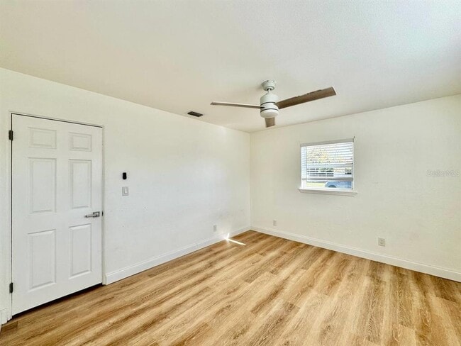 Building Photo - 1101 46th St N