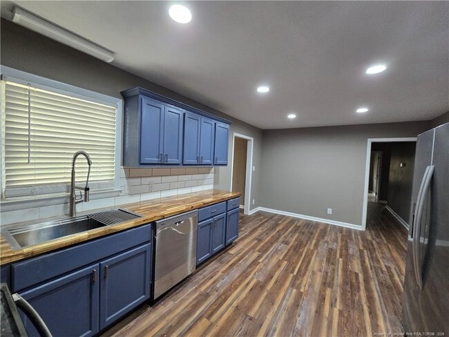 Building Photo - 2517 Vestal Ave