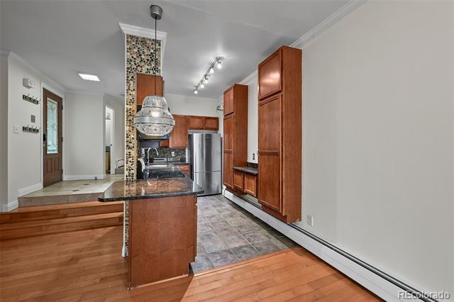 Building Photo - 30243 Pine Crest Dr
