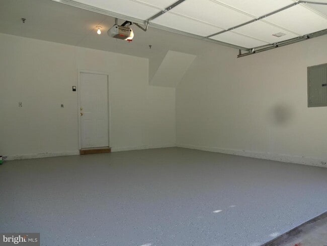 Building Photo - 21836 Jarvis Square