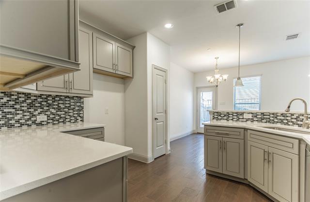 Building Photo - 6308 Hermosa Dr