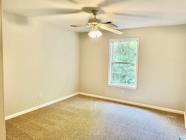 Building Photo - 3524 Savannah Park Ln