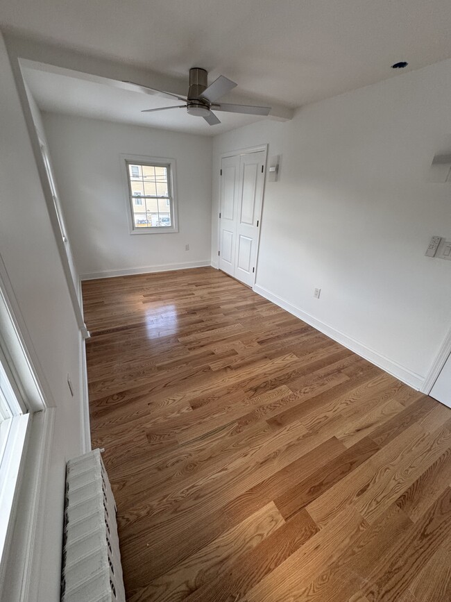 Building Photo - 47 Morgan St