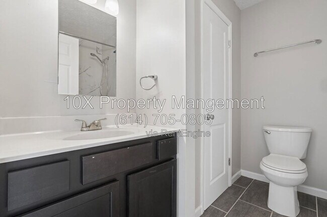 Building Photo - 1015 Lockbourne Rd