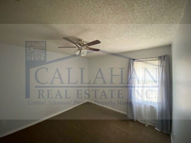 Building Photo - Jacksonville 3 Bedroom Home