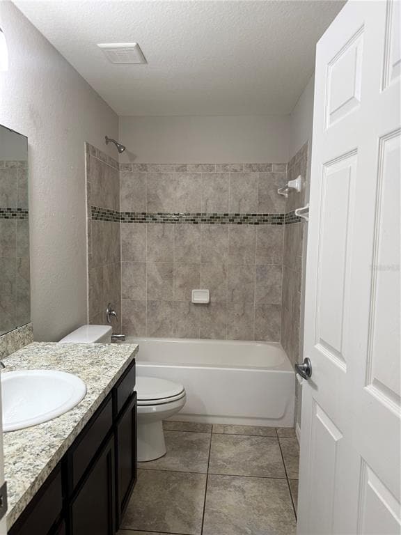 Building Photo - 27515 Desert Willow Way