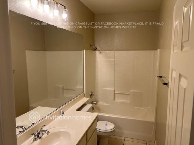 Building Photo - 3813 Holly Springs Dr