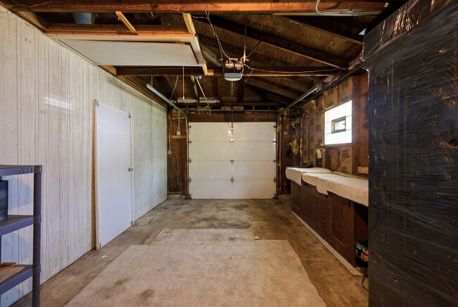 Building Photo - 1624 W Weathersfield Way