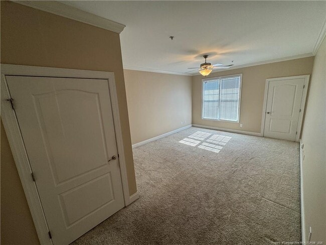 Building Photo - 210 Fountainhead Ln