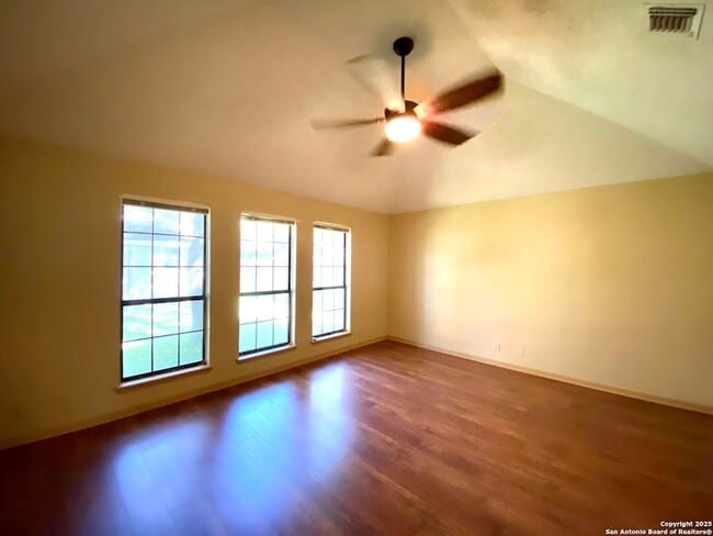 Building Photo - 8911 Shady Leaf