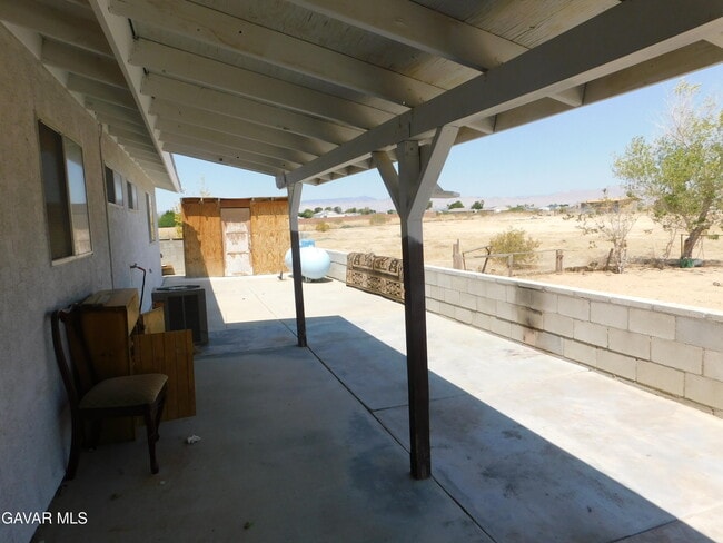 Building Photo - 9841 Mendiburu Rd