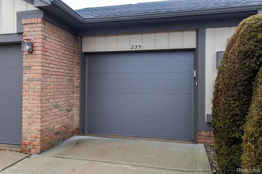Attached Garage - 235 Meadow Lane Cir