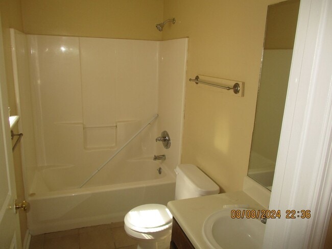 Building Photo - 117 Augusta Ct