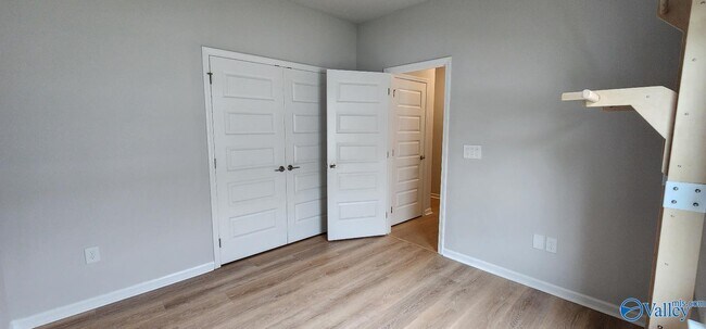Building Photo - 214 Waylan Rdg Ln
