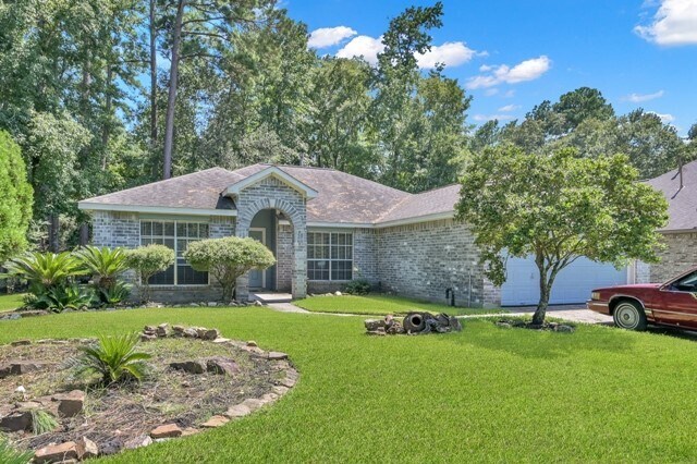 Building Photo - 6715 Dillon Dr