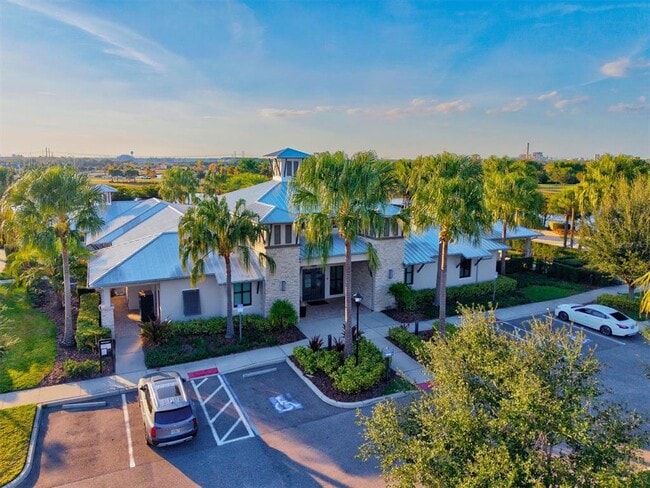 Building Photo - 5709 Silver Sun Dr