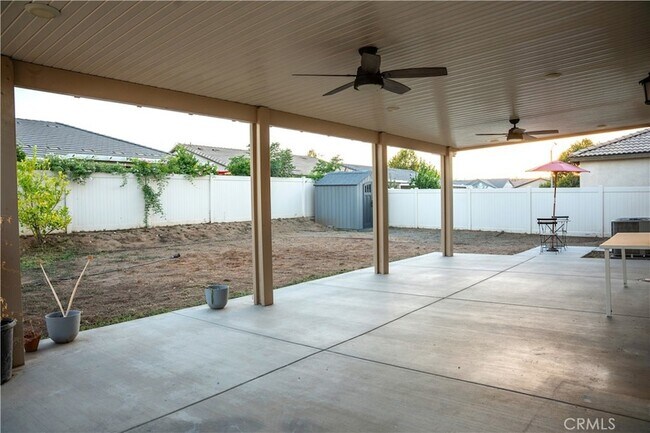 Building Photo - 26423 Rediron Ct
