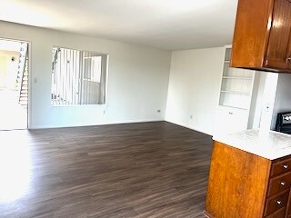 Building Photo - 7302 Mesa College Dr