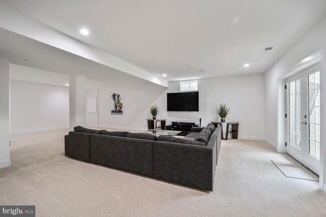 Building Photo - 4804 Bridle Ridge Rd