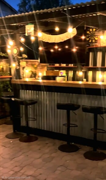 Building Photo - 395 Plaza Calimar