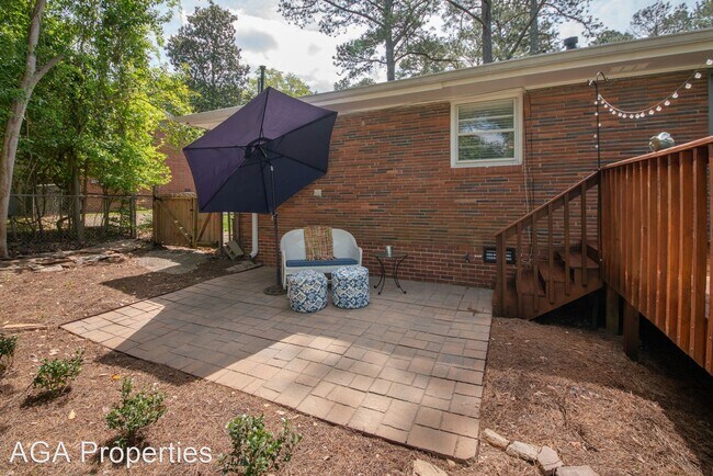 Building Photo - 4 br, 2 bath House - 180 Sherwood Drive