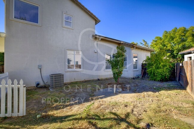 Building Photo - Twelve Bridges beauty! | Backed up to mile...